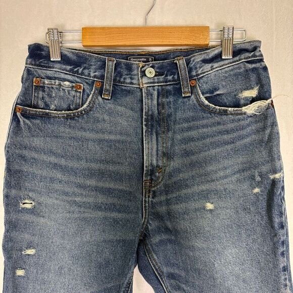 Abercrombie & Fitch Women's High Rise 8" Inseam Bermuda Jean Shorts Size 6 - Picture 2 of 11